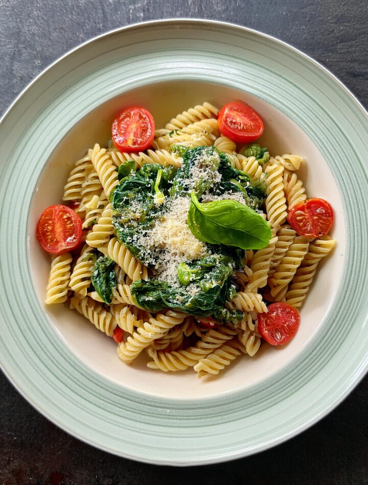 Spinach Tomato Pasta Recipe