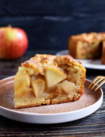 Fresh Apple Cake Recipe