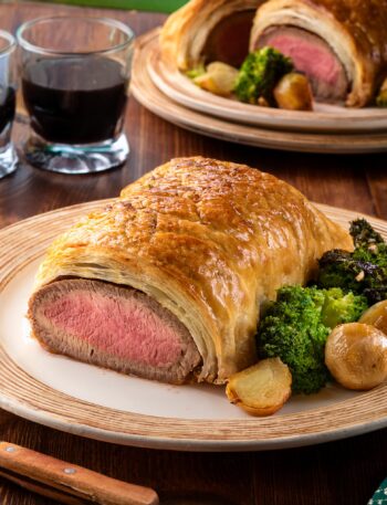 Beef Wellington Recipe – An Elegant Dinner for Special Occasions