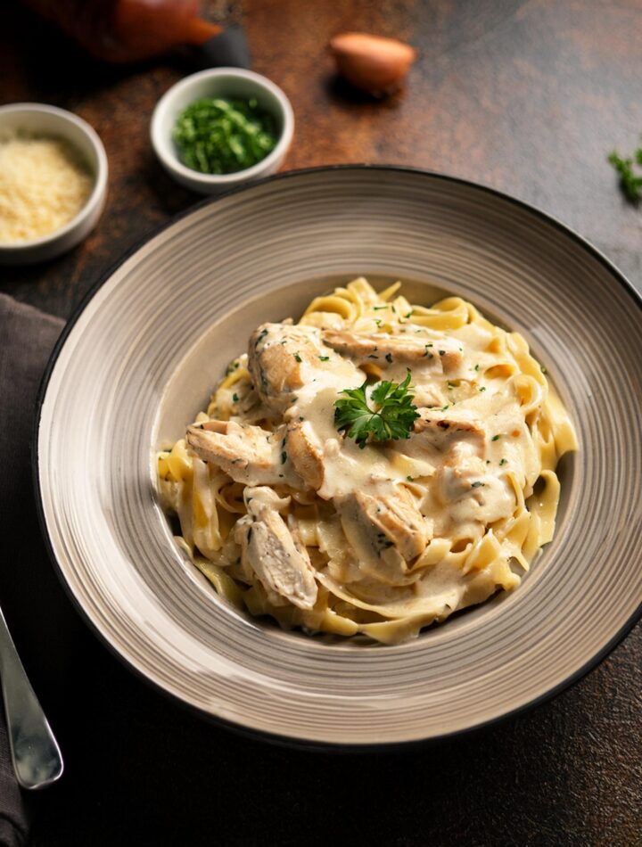 Chicken Alfredo Recipe – Creamy and Delicious Comfort Food