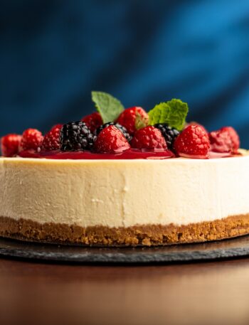 Classic Cheesecake Recipe – A Perfect Creamy Dessert