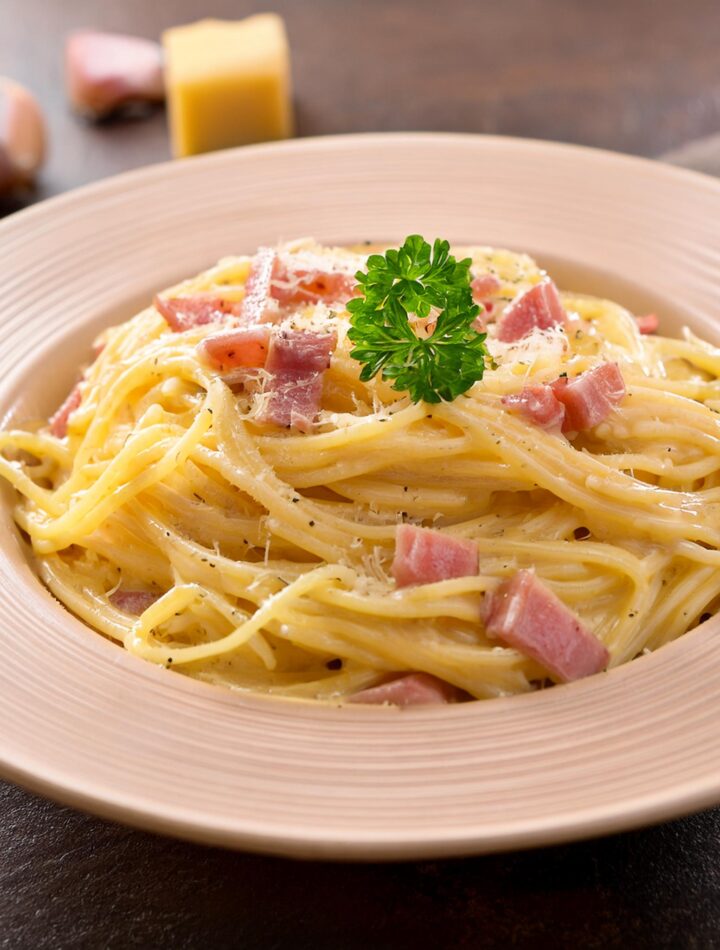 Classic Pasta Carbonara Recipe – Creamy and Delicious