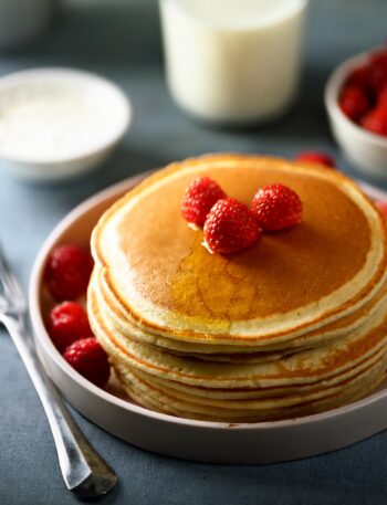 Easy Pancakes Recipe – Fluffy and Delicious Breakfast Treat