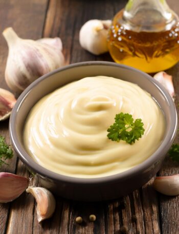 Homemade Aioli Recipe – Creamy Garlic Sauce