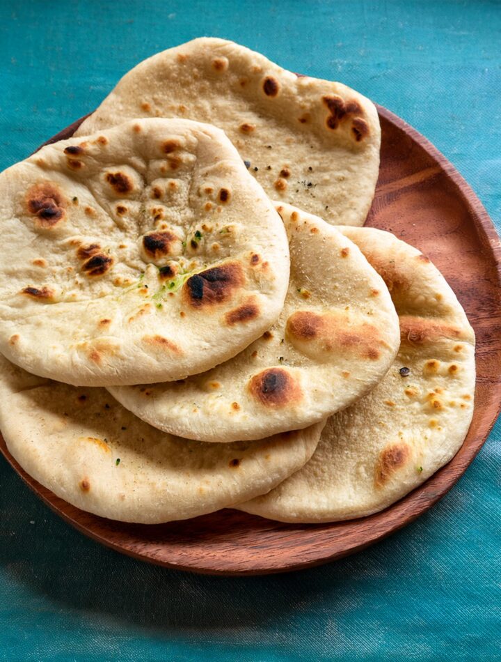 Homemade Naan Bread Recipe – Soft and Fluffy