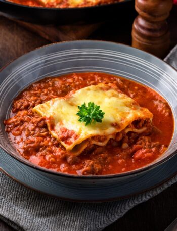 Lasagna Soup Recipe – Comforting and Hearty