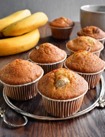 Moist Banana Muffins Recipe – Easy and Delicious