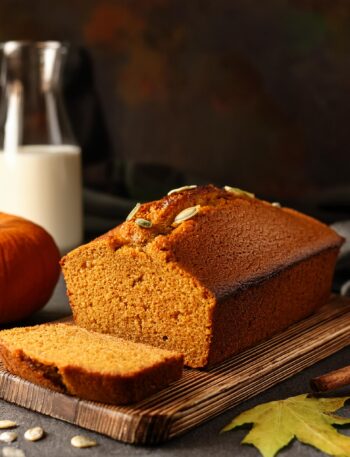 Moist Pumpkin Bread Recipe – Easy Fall Favorite