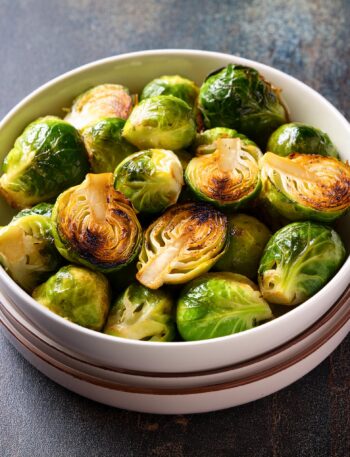 Roasted Brussel Sprouts Recipe – Crispy and Flavorful