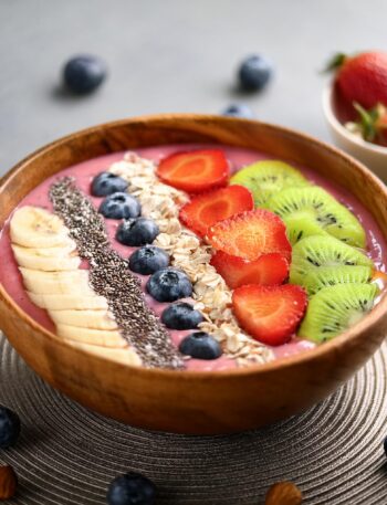 Smoothie Bowl Recipe – Healthy and Refreshing Breakfast