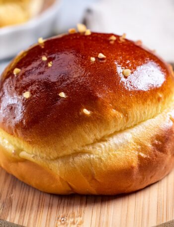 Soft Brioche Bun Recipe – Perfect for Burgers and Sandwiches