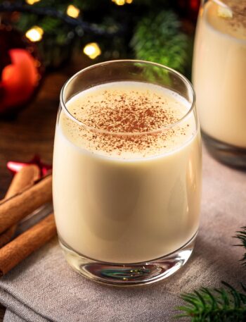 Creamy Christmas Eggnog for a Holiday Treat